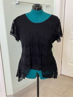 Shannon Ford New York Women’s Black Lace Short Sleeve Blouse 3X